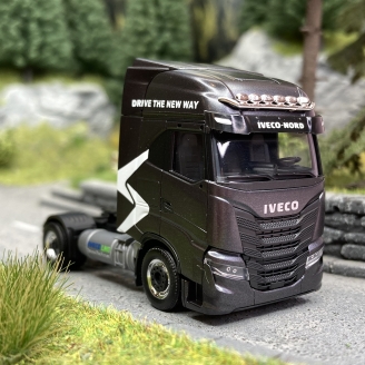Iveco S-Way LNG - HERPA 314282 - HO 1/87