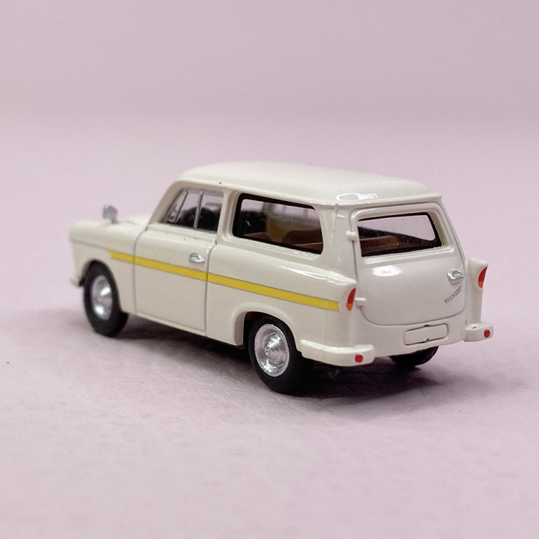 Trabant P 50 Kombi Crème / Jaune - BREKINA 27559 - HO 1/87