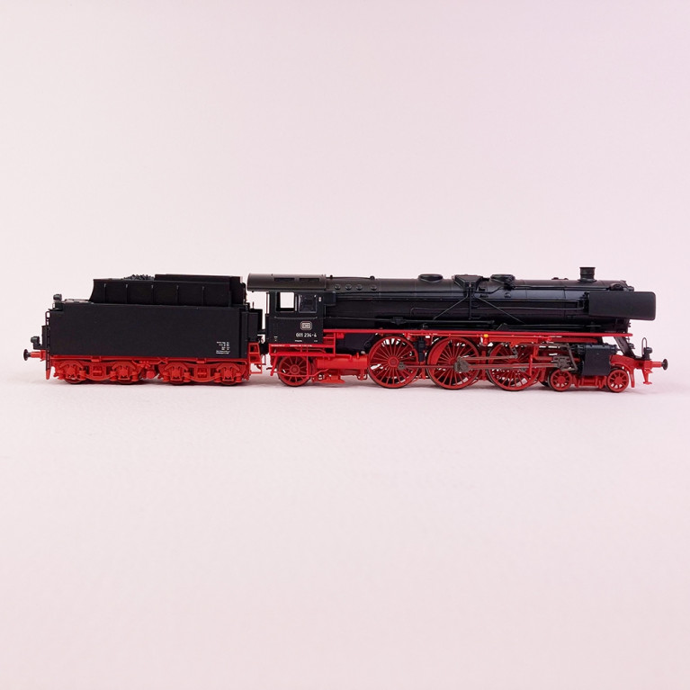 Locomotive vapeur BR 01 234-4 DB, Ep IV, Digital son + fumée - BRAWA 40938 - HO-1/87