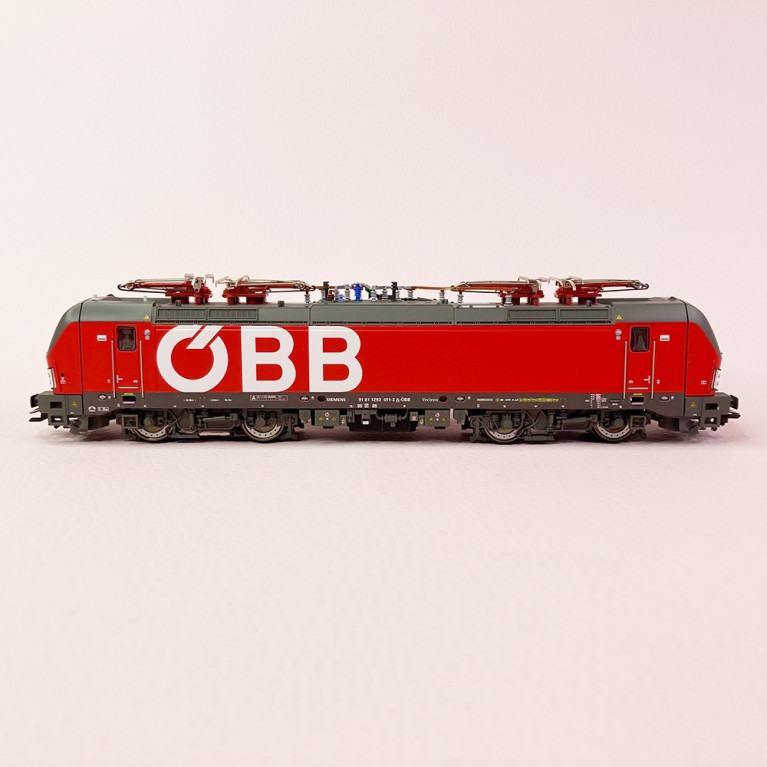 Locomotive électrique Vectron 1293 011 ÖBB, Ep VI, digital son 3R - MARKLIN 39198 - HO 1/87