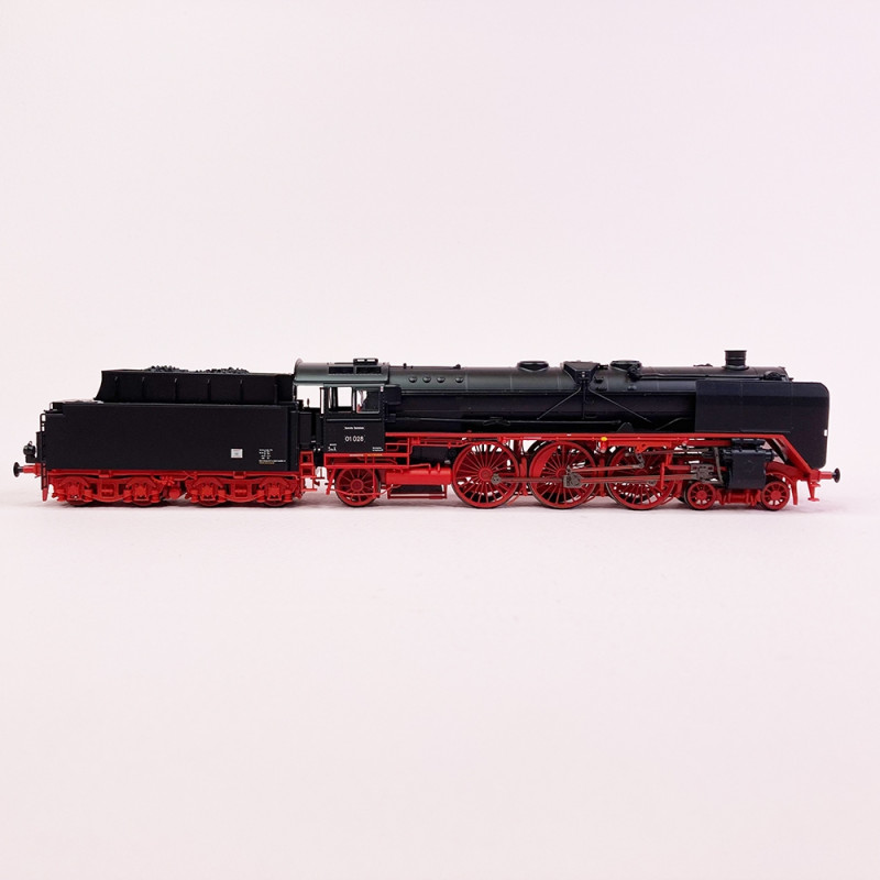 Locomotive vapeur BR 01 028 DR, Ep III digital son - BRAWA 40930 - HO-1/87