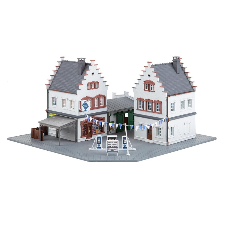 Station Service ARAL  / Garage, "Hesselbach" - FALLER 130167 - HO 1/87