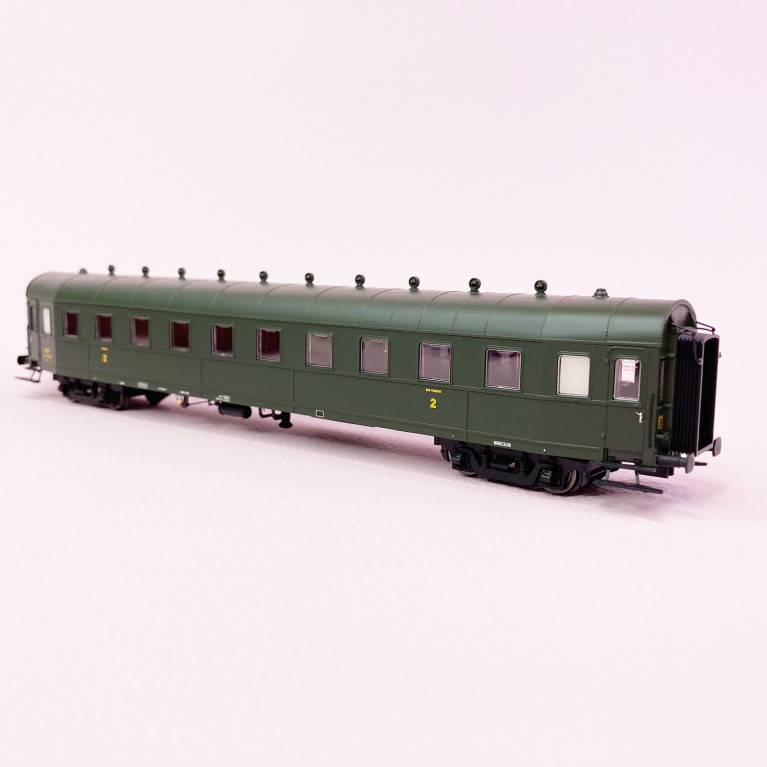 Voiture Express B10myfi, type B 2CL Sncf, Ep III - BRAWA 45323 - HO 1/87