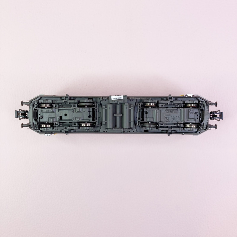 Re 4/4 IV SBB-CFF Roco, pour Märklin. DIGITALE. (Gebraucht) in Eclépens