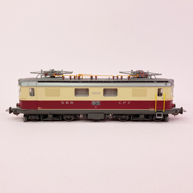 Locomotive électrique Re 4/4 I, 10 034 SBB-CFF, Ep IV - PIKO 96884 - HO 1/87