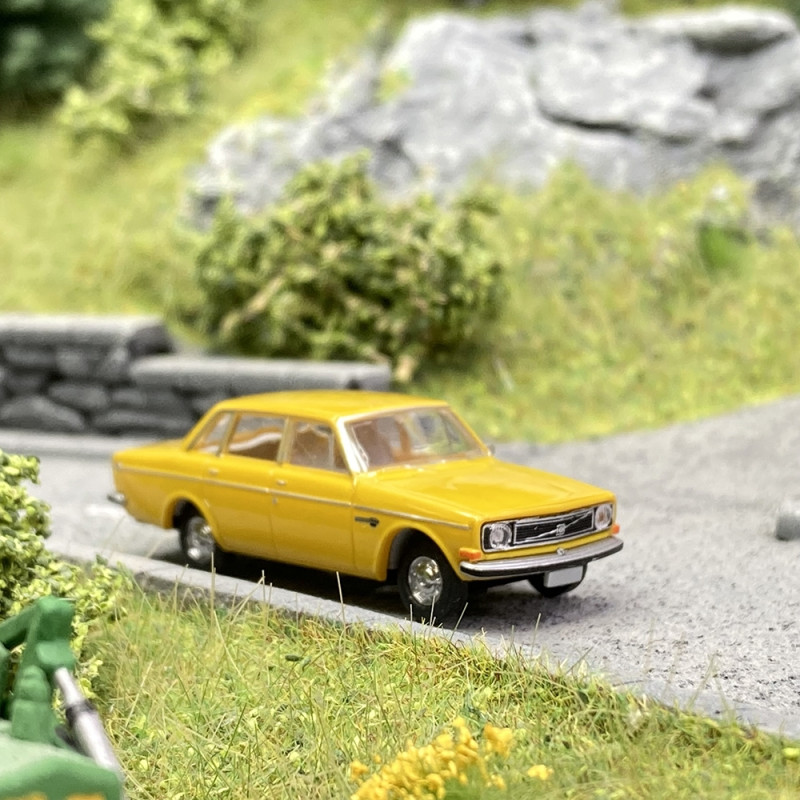 Volvo 144 Jaune Foncé - BREKINA 29422 - HO 1/87