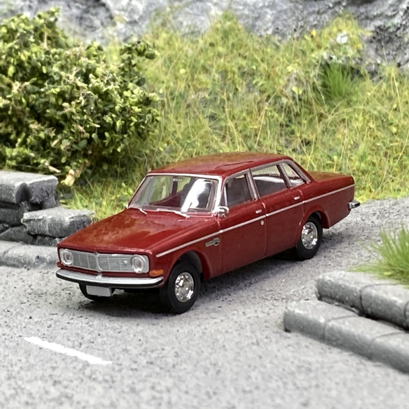 Volvo 144 Rouge Foncé Métallisé - BREKINA 29424 - HO 1/87