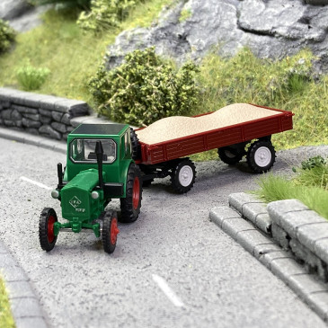 Tracteur RS01 vert + Remorque chargée - MEHLHOSE 6422 - HO 1/87