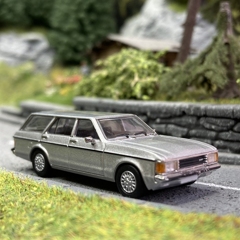 Ford Granada MK1 Break Gris métal - PCX870406 - HO 1/87