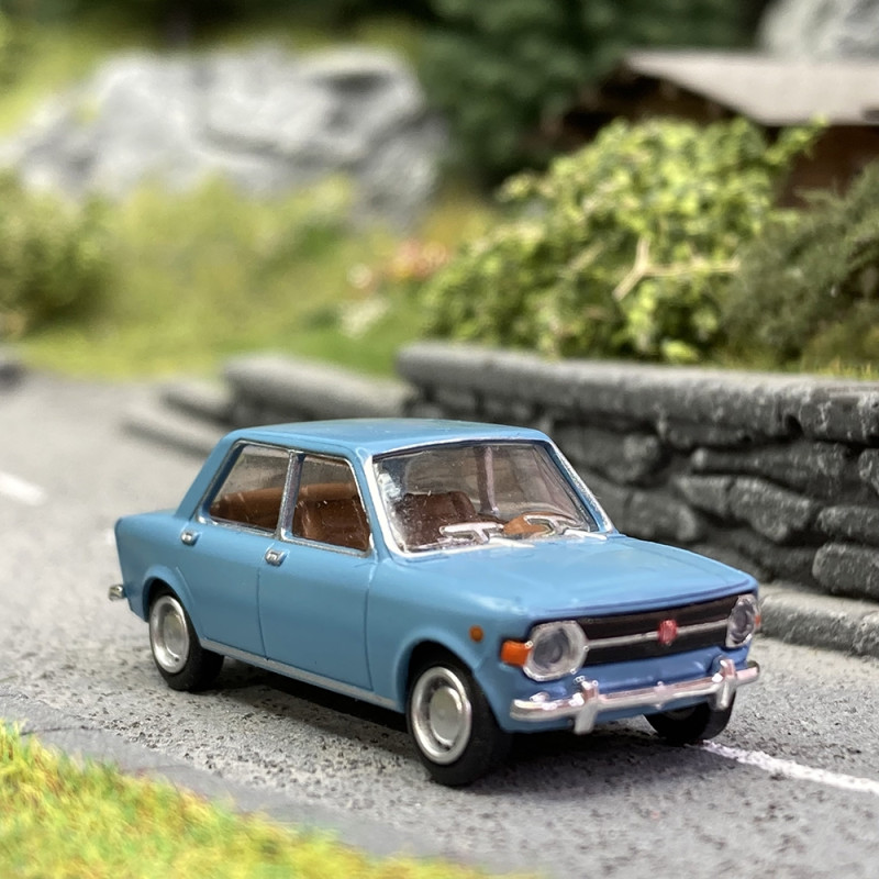 Fiat 128 Bleu métallisé - STARLINE MODELS 22530 - HO 1/87