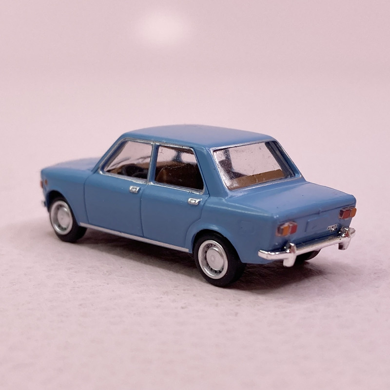 Fiat 128 Bleu métallisé - STARLINE MODELS 22530 - HO 1/87
