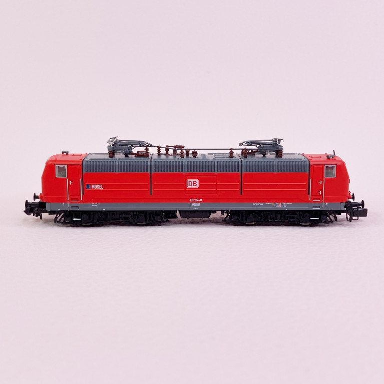 Locomotive électrique BR 181.214-8, DB, Ep V - ARNOLD HN2493  -N 1/160