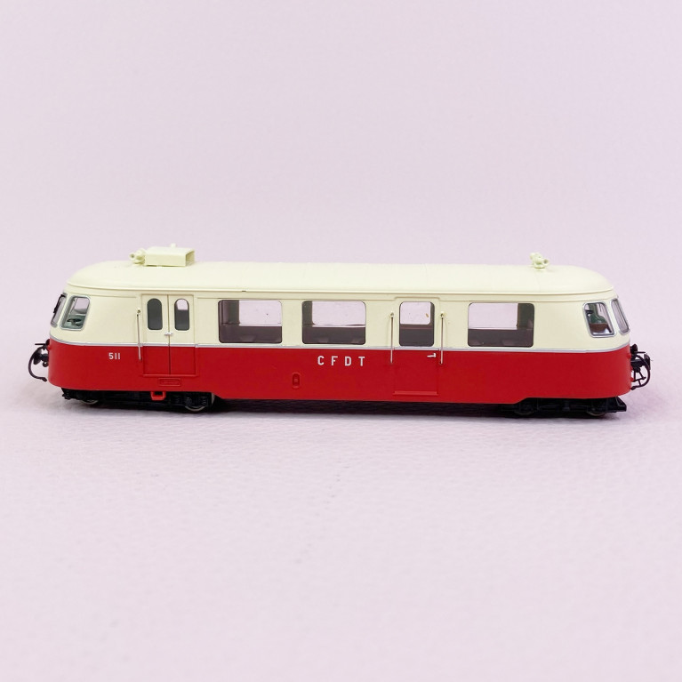 Autorail Billard A80d 511, 1 phare CFDT, Ep III - REE VM008 - HOm et HOe 1/87