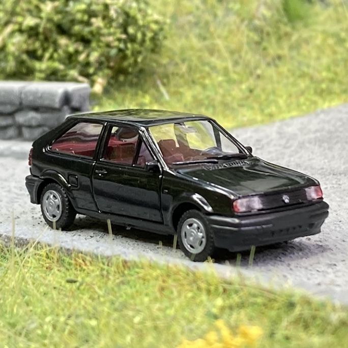 VW Polo II coupé restylée (2F), Noir - AWM 0030 - HO 1/87
