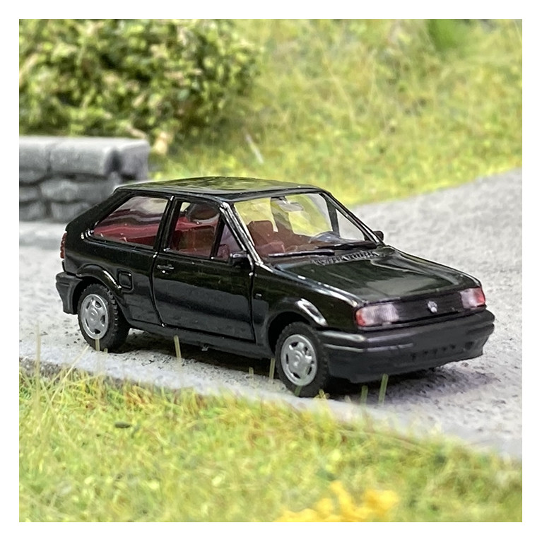 VW Polo II coupé restylée (2F), Noir - AWM 0030 - HO 1/87