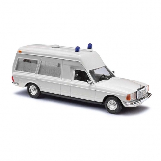 Ambulance Mercedes, En kit, Blanc - BUSCH 60221 - HO 1/87