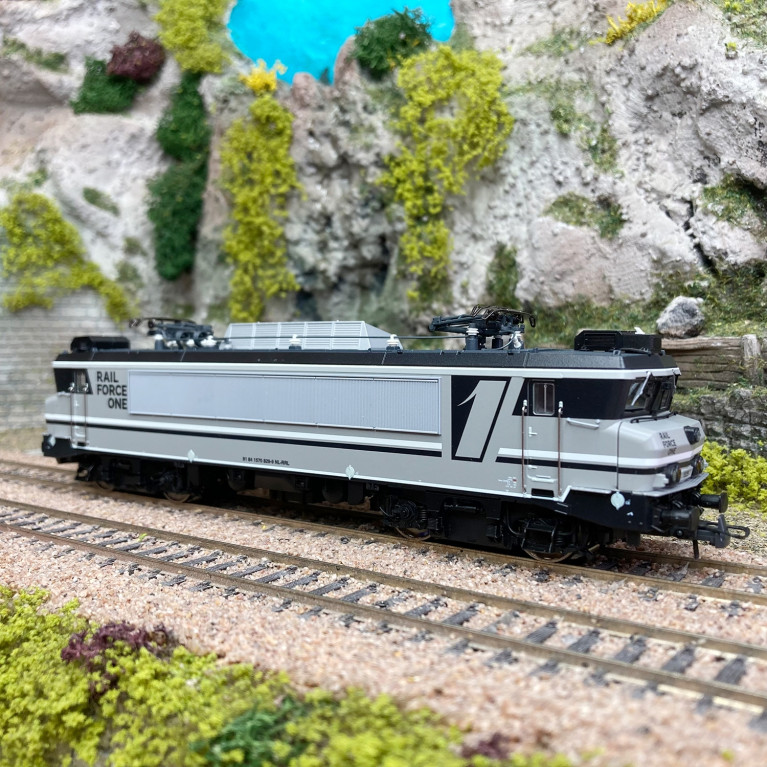 Locomotive électrique 1829, Rail Force One, Ep VI digital son 3R - ROCO 78164 - HO 1/87