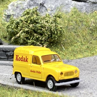 Renault 4L fourgonnette "Kodak" - BREKINA / SAI 2450 - HO 1/87