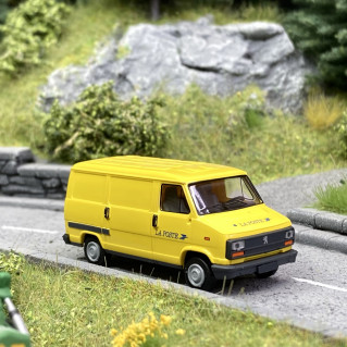 Peugeot J5 "La Poste" - BREKINA / SAI 7175 - HO 1/87