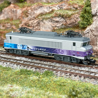 SNCF N 1/160 - Loco BB 67381 MINITRIX NEUVE Ref: 12190 - Prise NEM 651
