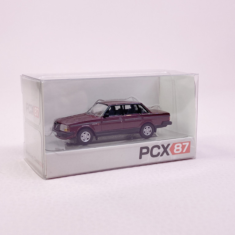 Volvo 240 Bordeaux métal - PCX870418 - HO 1/87