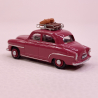 Simca Aronde 1957, rouge framboise, galerie et valises - SAI 1741 - HO 1/87