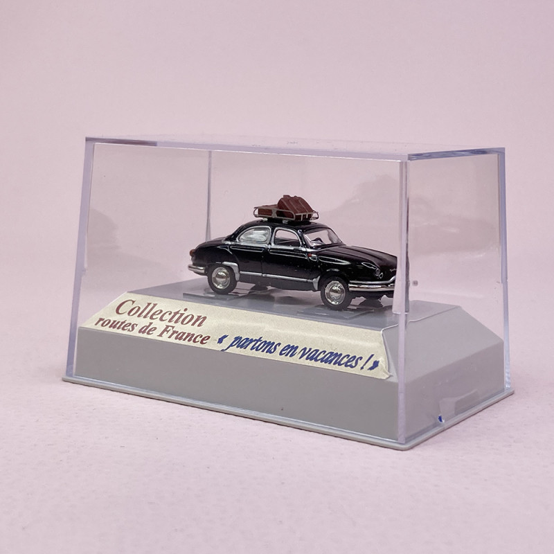 panhard-dyna-z-noire-galerie-