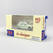 Peugeot 204 vert "eau vive" avec personnage - SAI 1624 - HO 1/87