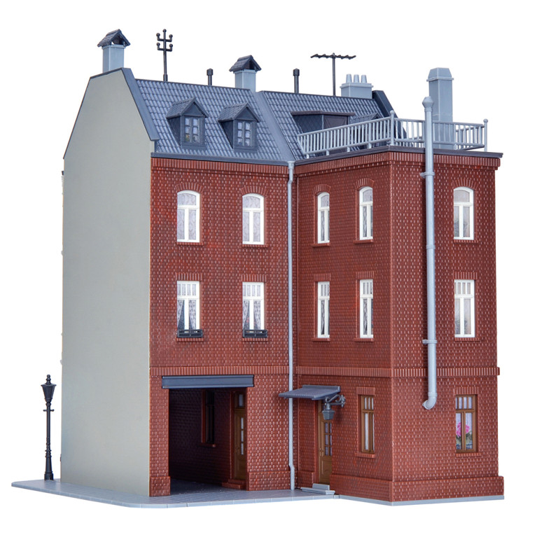 Maison de ville avec extension d'usine - KIBRI 38389 - HO 1/87