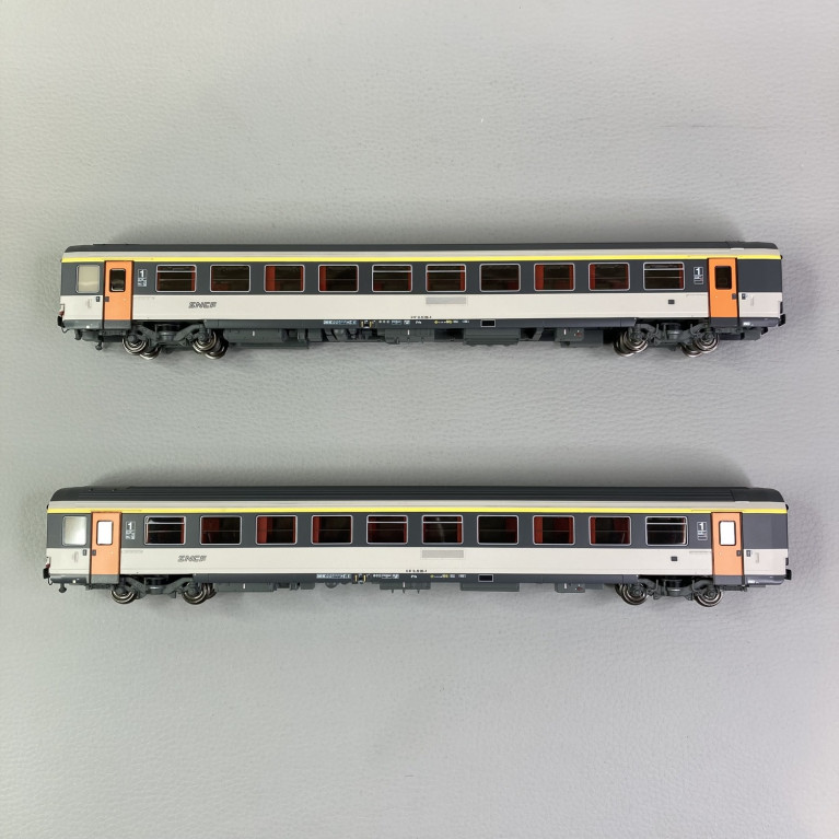2 voitures Corail PLC A10rtu, affrètement, logo Nouille, Sncf, Ep IV et V - LSMODELS 40997 - HO 1/87