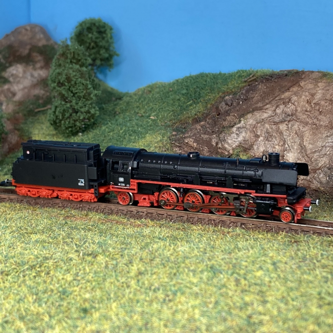 Locomotive vapeur BR 41 356, DB, Ep III - MARKLIN 88275 - Z 1/220