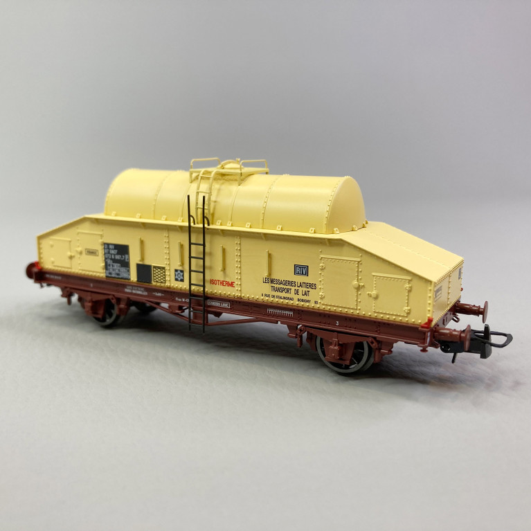 Wagon transport de lait rouge UIC, Sncf, Ep IIId et IV - NOVATEUR MODELES 50009 -  HO 1/87