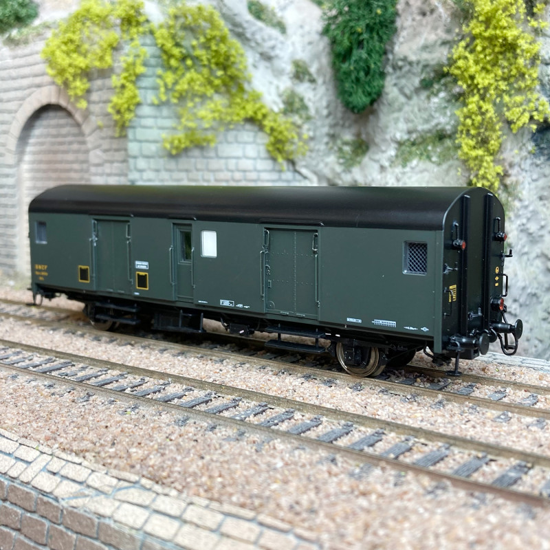 Fourgon à bagages Dqd2m, feux de fin de convoi, Sncf, Ep IIIb - LSMODELS 30310 - HO 1/87