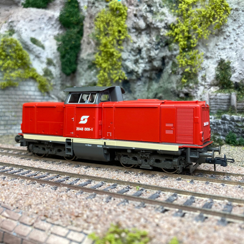 LOCOMOTIVE DIESEL BRAWA 61029 échelle N digitale avec son EUR 180,00