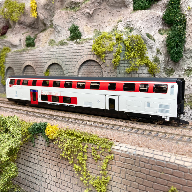 Voiture restaurant 2 étages type WRB "IC2020", SBB, Ep VI - ROCO 74717 - HO 1/87