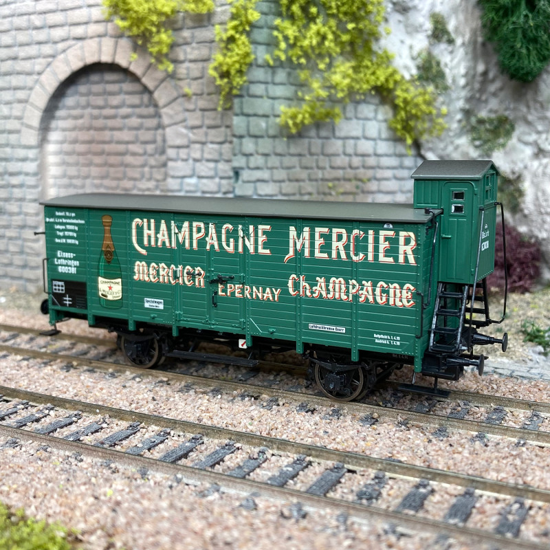 Wagon couvert G10 avec guérite "Champagne Mercier", Alsace Lorraine, Ep I - BRAWA 49863 - HO 1/87