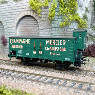 Wagon couvert G10 avec guérite "Champagne Mercier", Alsace Lorraine, Ep I - BRAWA 49864 - HO 1/87