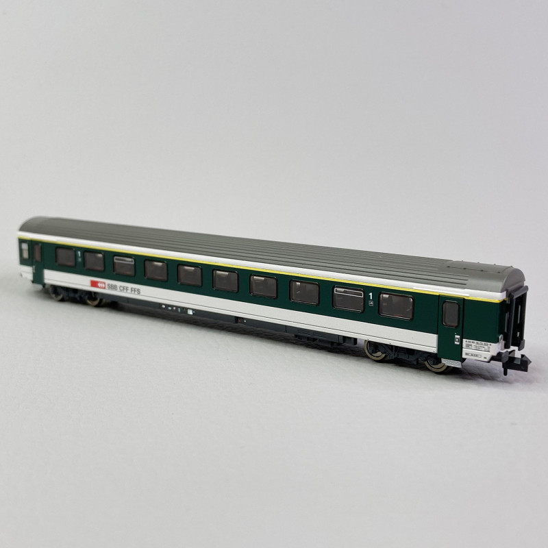 Voiture voyageurs EW IV, 1CL, SBB CFF FFS, Ep V - FLEISCHMANN 890326 - N 1/160