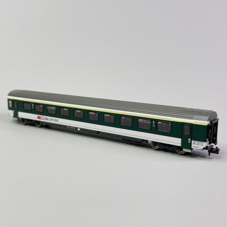 Voiture voyageurs EW IV, 1CL, SBB CFF FFS, Ep V - FLEISCHMANN 890326 - N 1/160