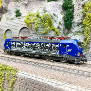 ROCO LOCOMOTIVE ÉLECTRIQUE BB9200 CAPITOLE 43563 NEUF et RARE EUR 318,00 - FR