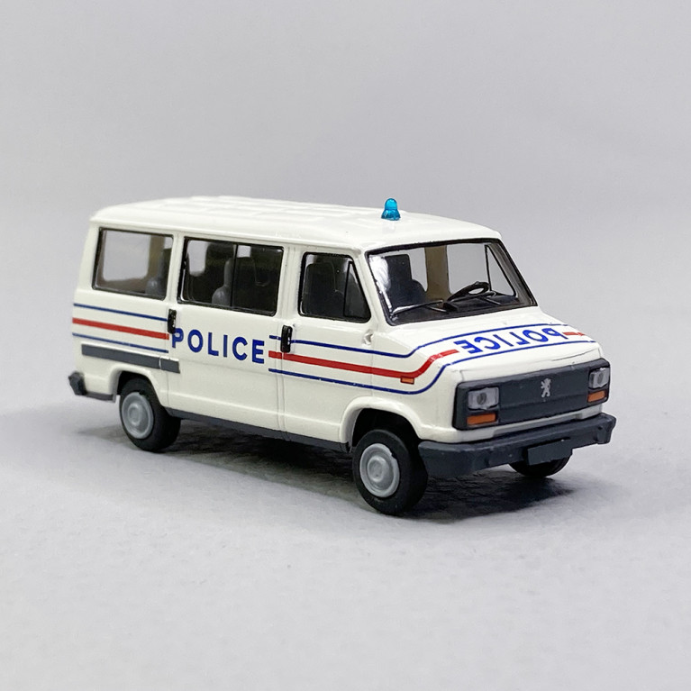 Peugeot J5 "Police" - BREKINA / SAI 7166 - HO 1/87