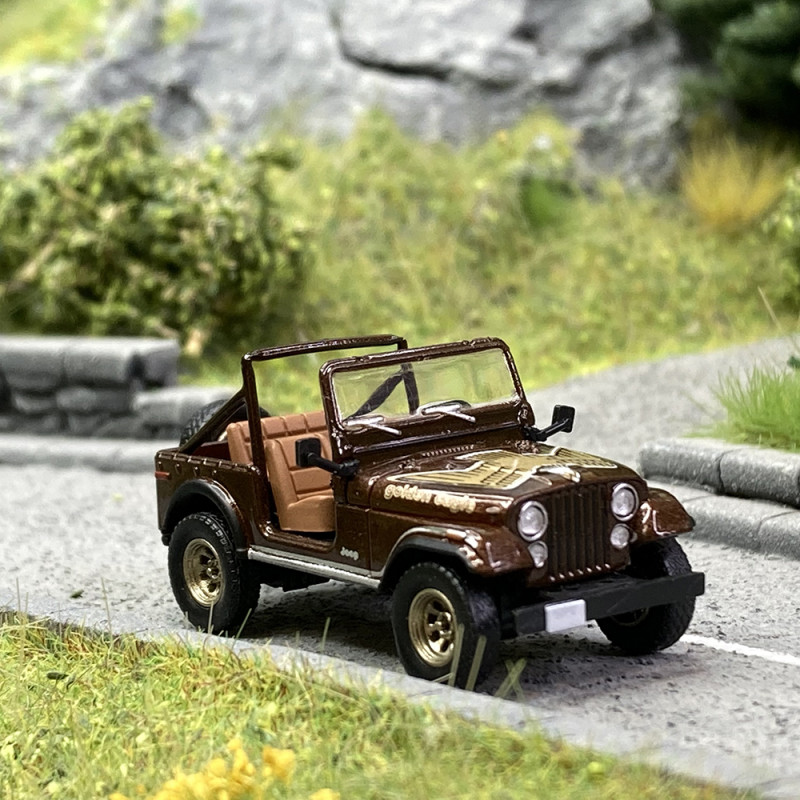 Jeep Golden Eagle Marron métallisé - PCX870315 - HO 1/87