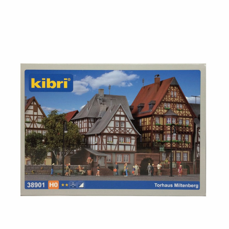 Grande maison à colombages de ville-HO-1/87-KIBRI 38901