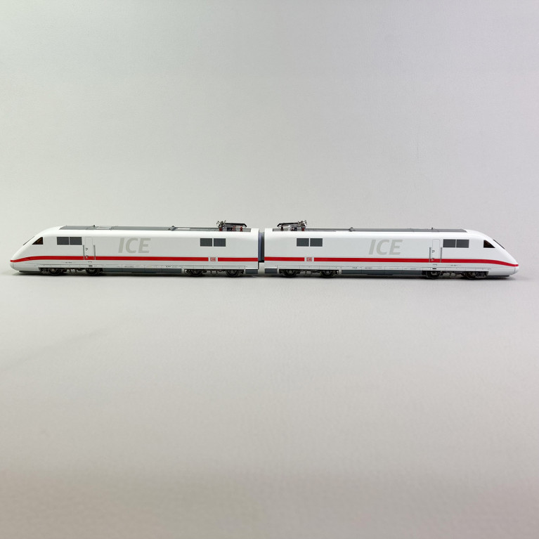 Unité multiple ICE I serie 401, motrice et fausse motrice, DB, Ep VI - ROCO 70401 - HO 1/87