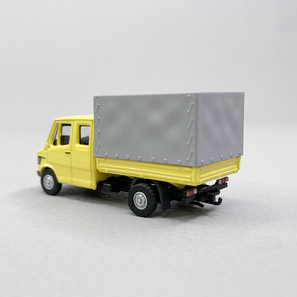 thumbnail image 2 of Brekina 1:87 Mercedes Benz L 307 Doka Flatbed Tarpaulin Truck – Bremen T1, 1988 2 of 4
