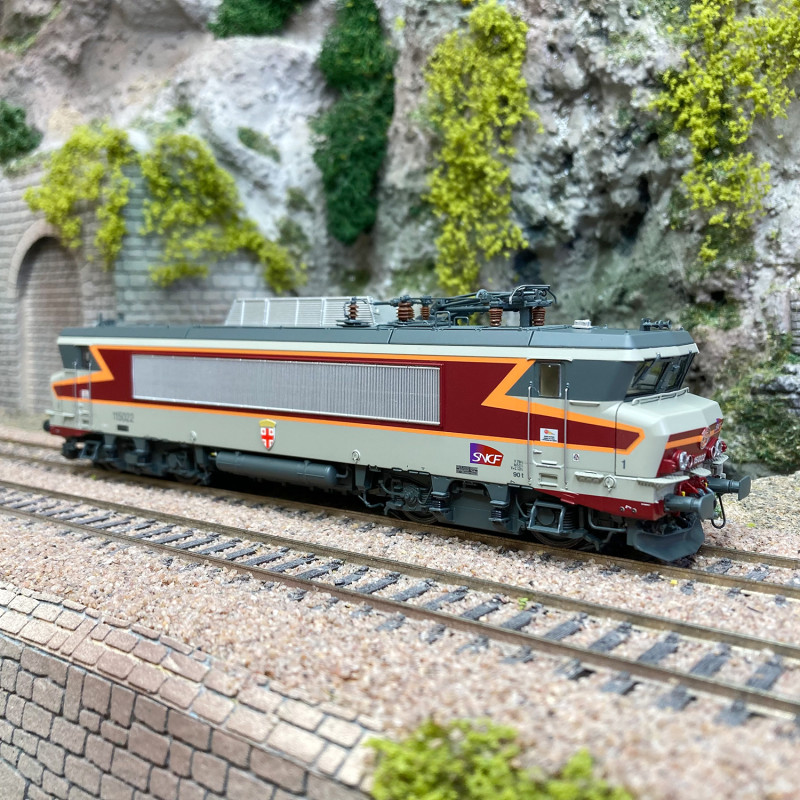 Locomotive électrique BB 15022, Achères, logo Carmillon, Sncf, Ep VI - LSMODELS 10489 - HO 1/87