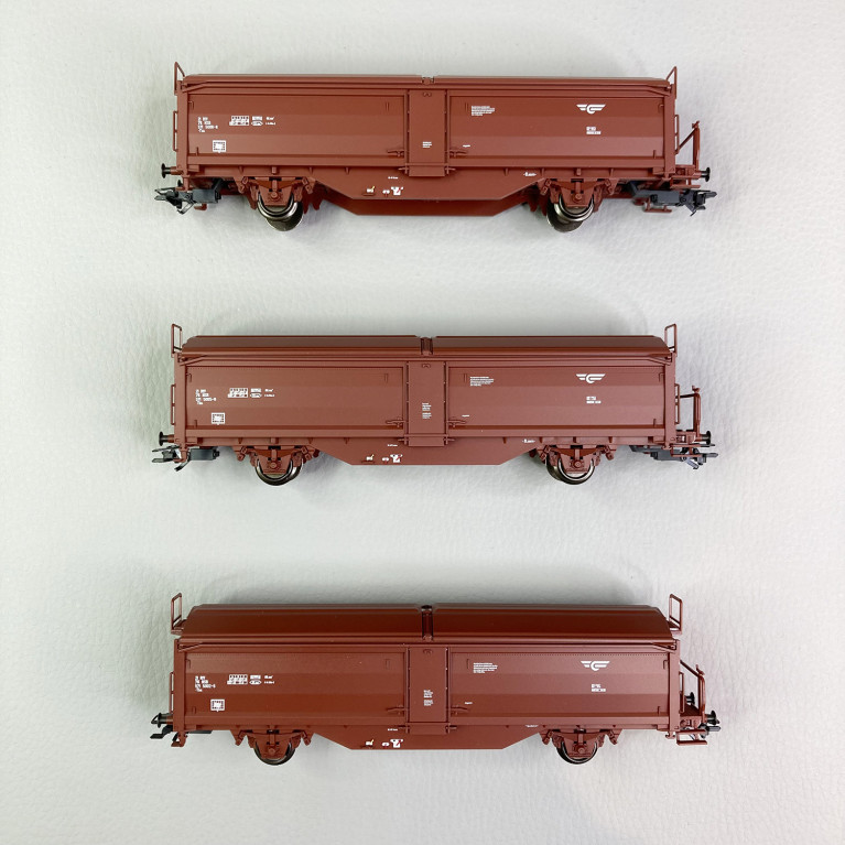 3 wagons tombereaux à toit coulissant Tbis, NSB, EP IV - MARKLIN 47302 - HO 1/87