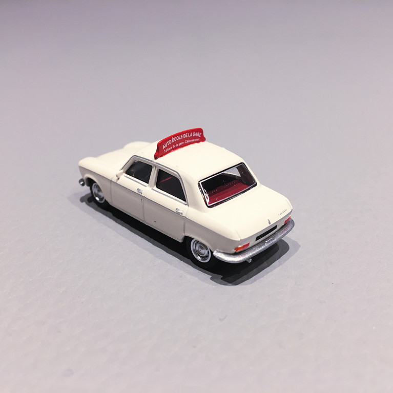 Peugeot 204 Blanc Courchevel, Auto Ecole - SAI 6262 - HO 1/87