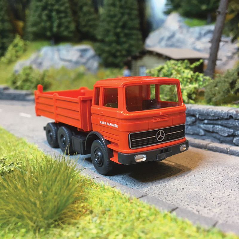 Camion Mercedes à benne basculante - WIKING 67312 - HO 1/87