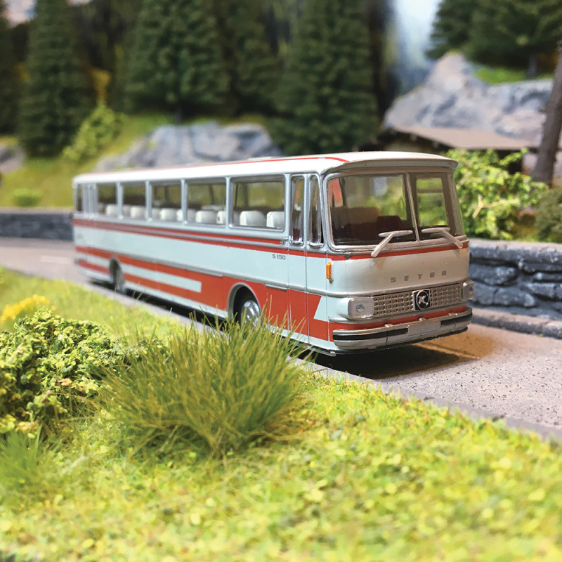 Bus Setra S 150 H, Gris Clair / Rouge - BREKINA 56055 - HO 1/87